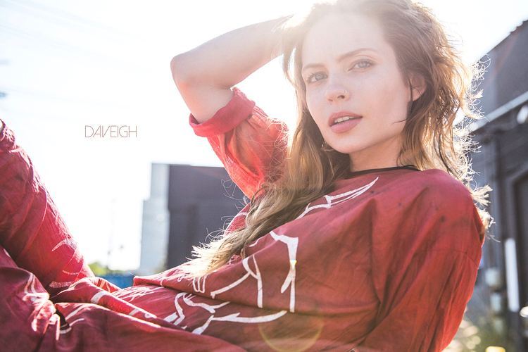 Пам'ятаєте страшну дівчинку з "Дзвінка"? Ось як вона виглядає зараз (фото)